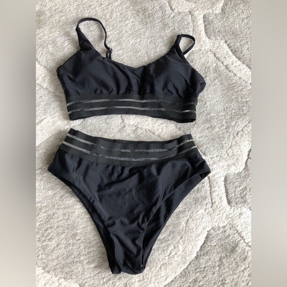 Shein,  size M - Picture 1 of 3